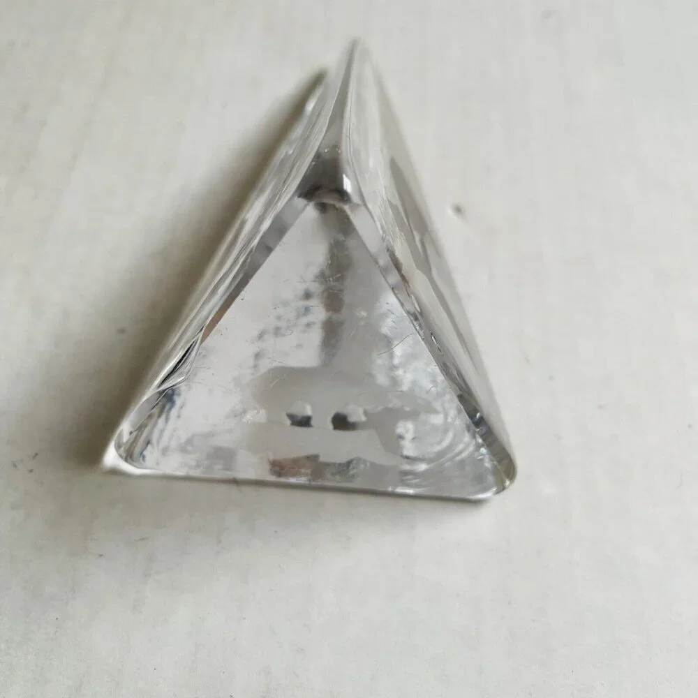 N/A paperweight glass